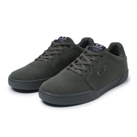 PÁNSKÉ BOTY - OAKLEY CANVAS FLYER SNEAKER Dark Brush 8.5 - 13551-86V-8.5